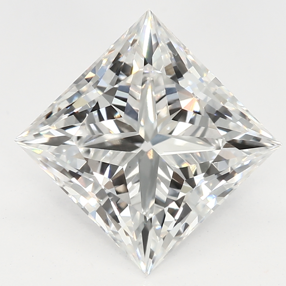 Princess / Square lab-grown diamond